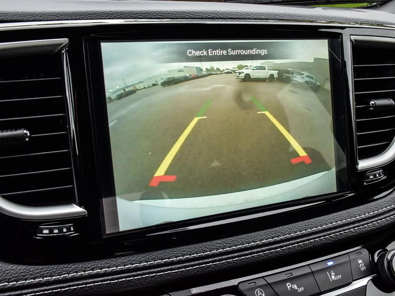 2026 Chrysler Pacifica Select FWD Photo