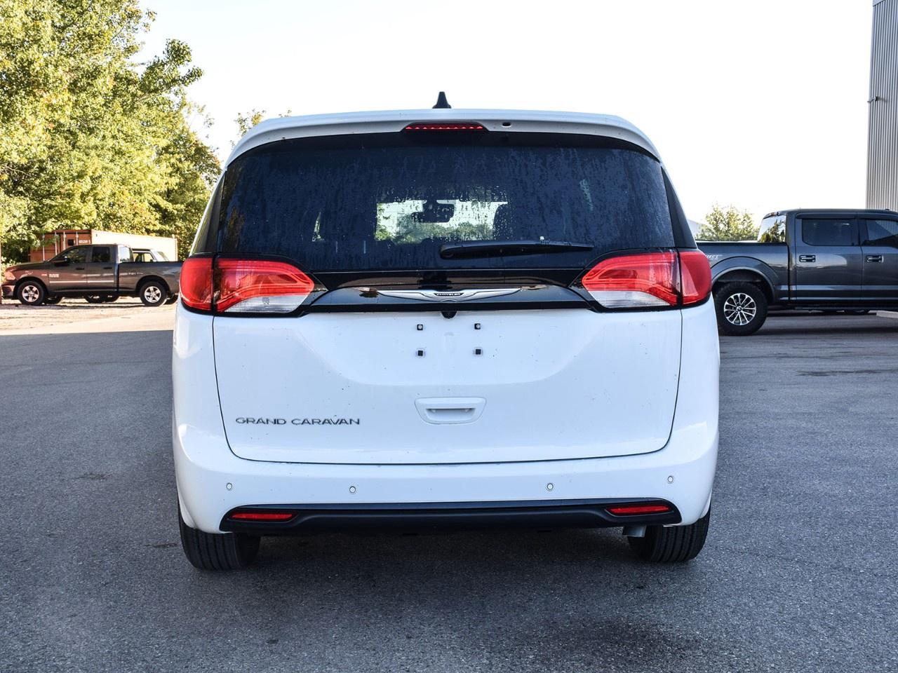 2026 Dodge Grand Caravan SXT 2WD Photo2