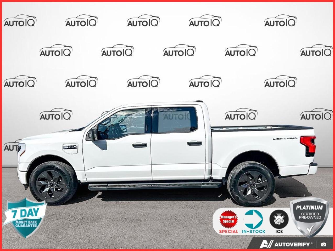 2024 Ford F-150 Lightning XLT CREW CAB 4X4 LOW KMS ONE OWNER NO ACCIDENTS! Photo2