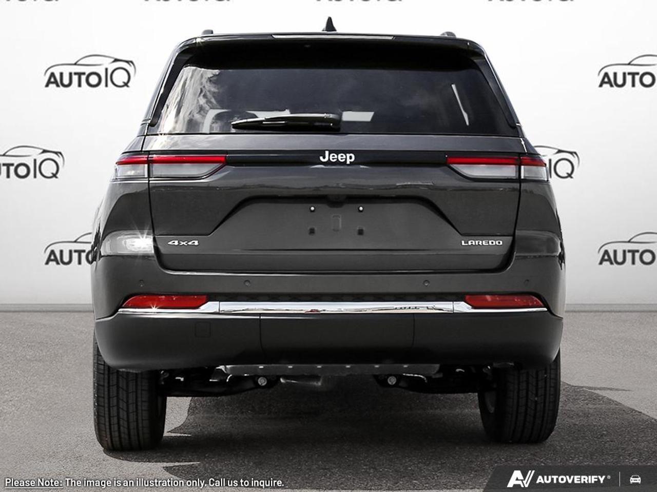 2025 Jeep Grand Cherokee Laredo DEMO | POWER SUNROOF | TRAILER TOW Photo4