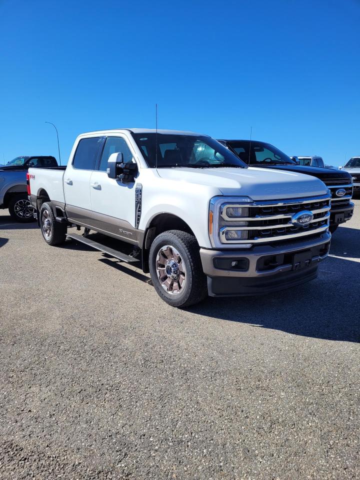 Used 2023 Ford F-350 KING RANCH for sale in Pincher Creek, AB
