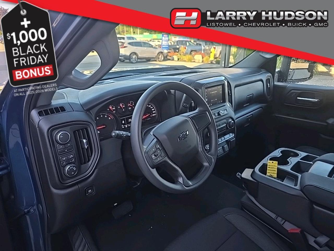 2026 Chevrolet Silverado 2500 HD Custom Photo3