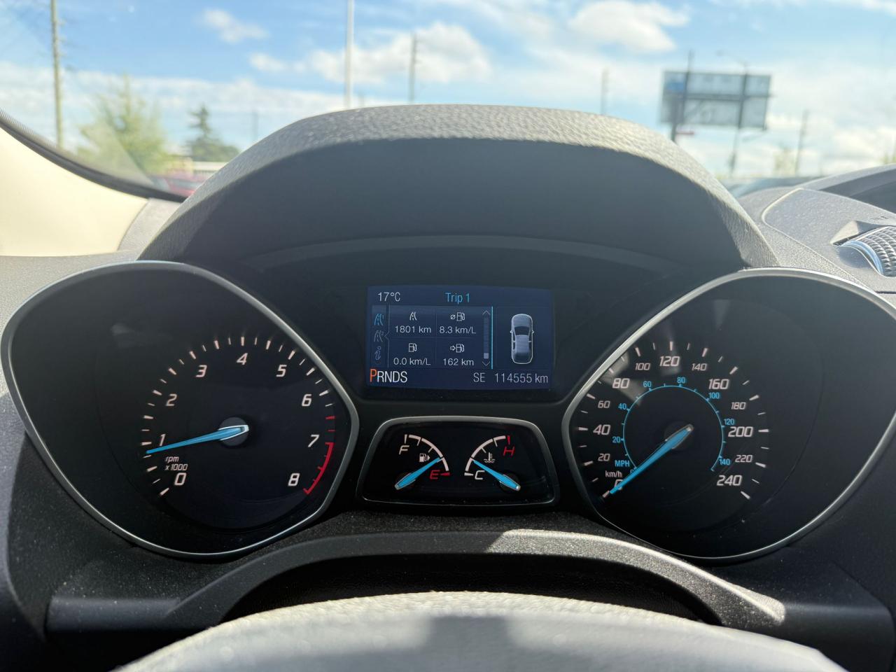 2015 Ford Escape SE / AUTO / AC / YOU SAFETY YOU SAVE - Photo #6