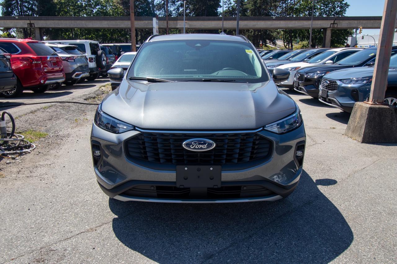 2025 Ford Escape PHEV FWD Photo5