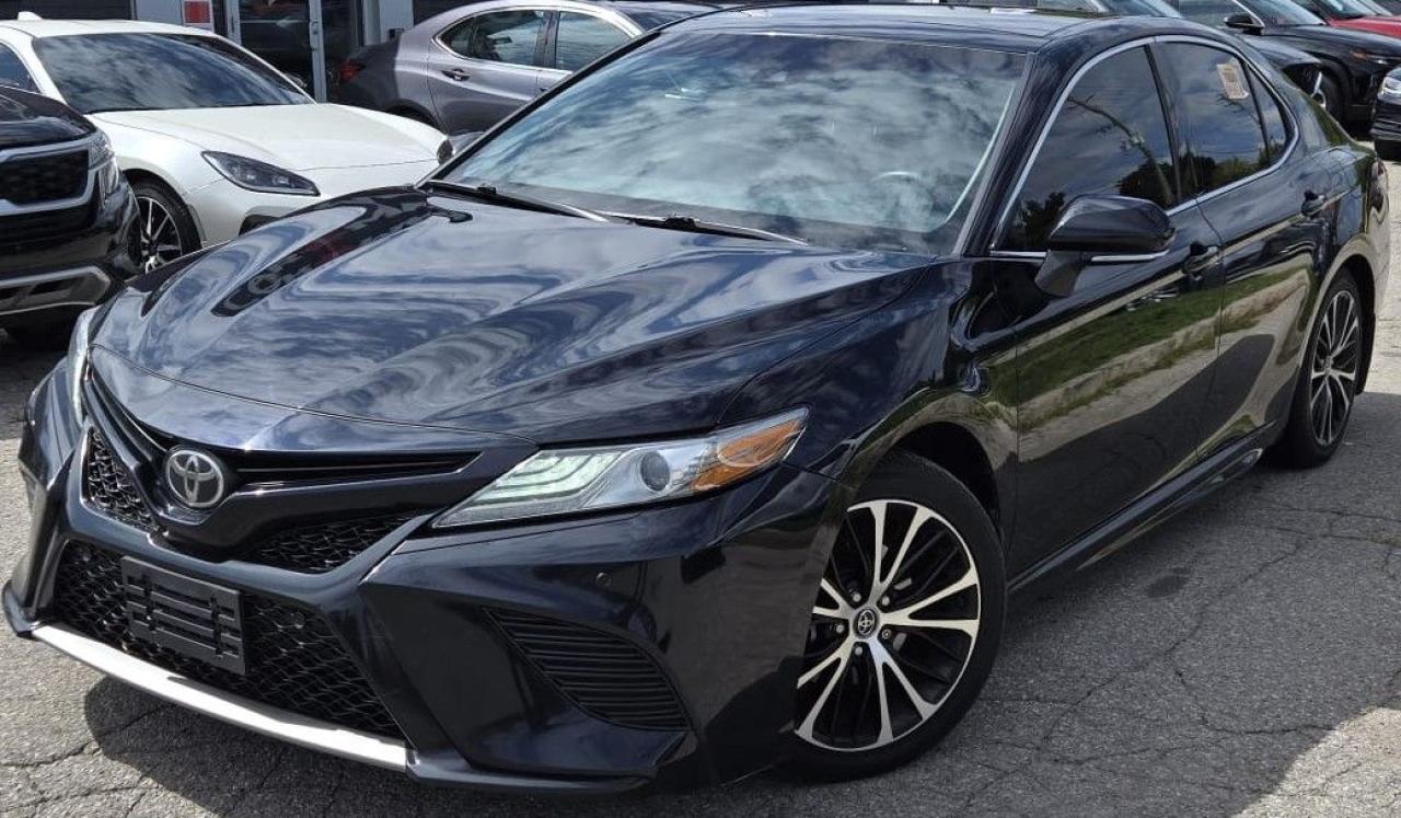 2018 Toyota Camry XSE / LEATHER / PANO ROOF / HEATED POWER SEATS - Photo #1