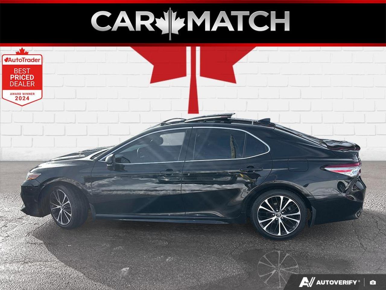 2018 Toyota Camry XSE / LEATHER / PANO ROOF / HEATED POWER SEATS Photo