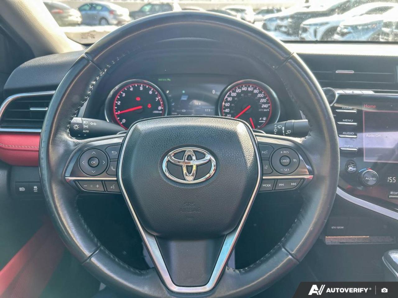 2018 Toyota Camry XSE / LEATHER / PANO ROOF / HEATED POWER SEATS Photo