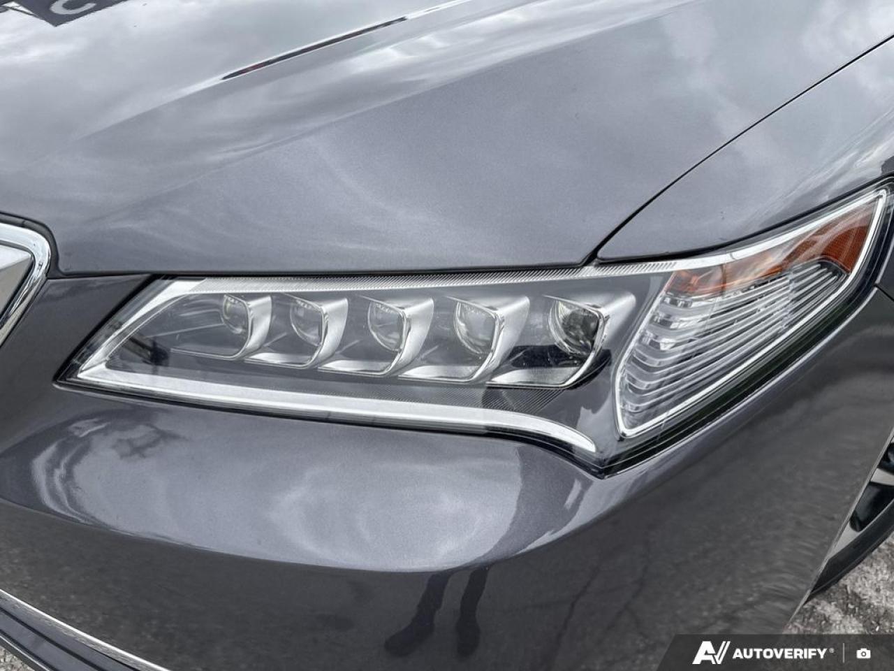 2017 Acura TLX NO ACCIDENTS/ LEATHER / ROOF / HTD SEATS / LOW KMS - Photo #7