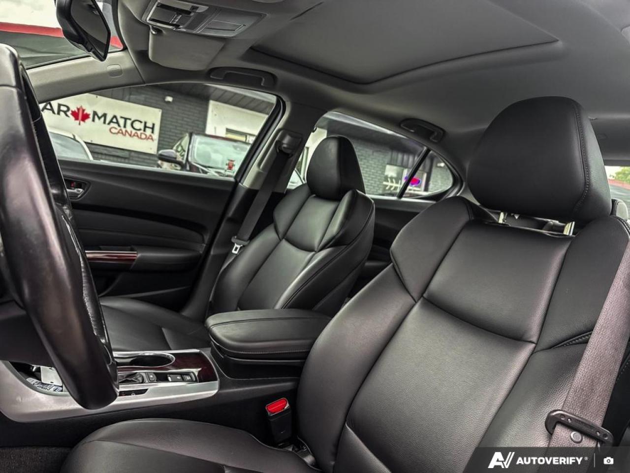 2017 Acura TLX NO ACCIDENTS/ LEATHER / ROOF / HTD SEATS / LOW KMS - Photo #10