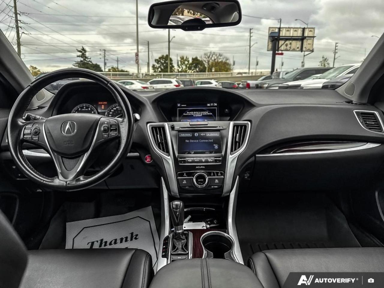 2017 Acura TLX NO ACCIDENTS/ LEATHER / ROOF / HTD SEATS / LOW KMS - Photo #12