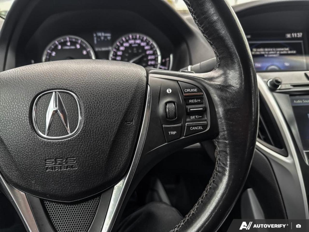 2017 Acura TLX NO ACCIDENTS/ LEATHER / ROOF / HTD SEATS / LOW KMS - Photo #22