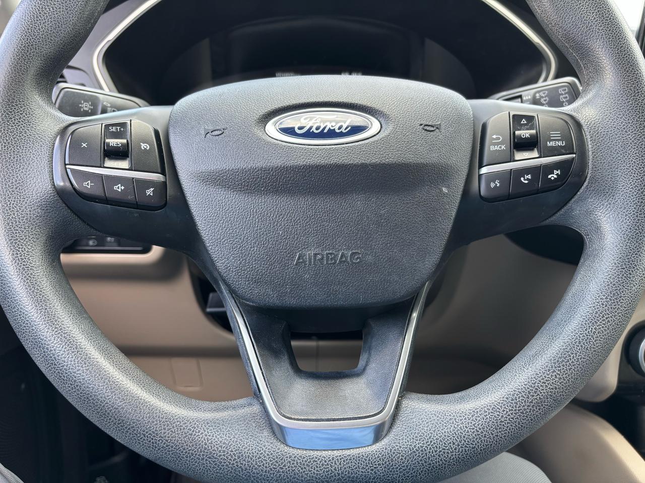 2021 Ford Escape SE AWD Photo
