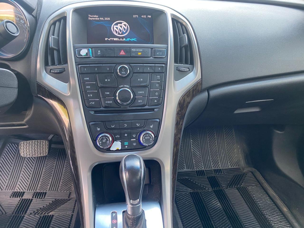 2012 Buick Verano w/1SL - Photo #13