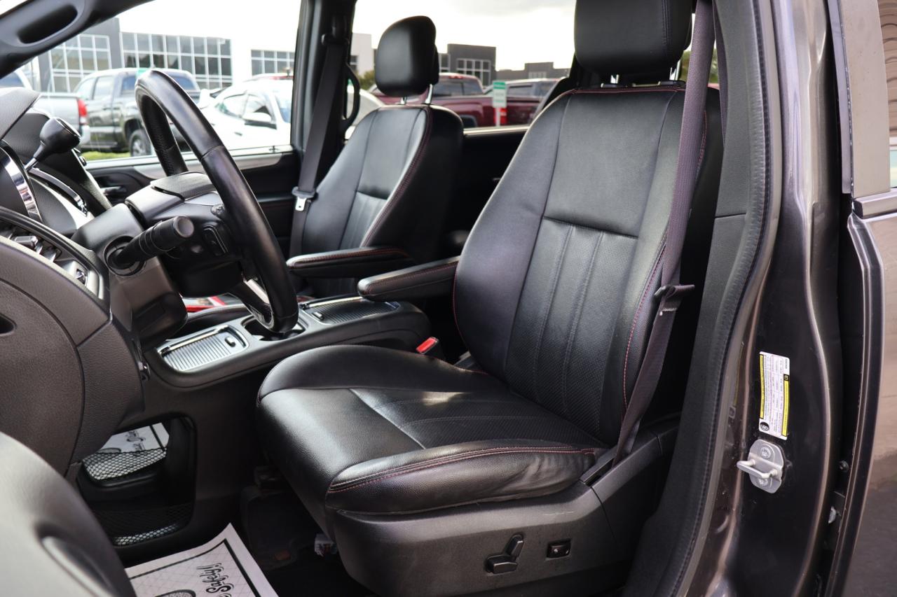 2019 Dodge Grand Caravan GT STOW/GO CERTIFIED *ACCIDENT FREE*7 SEATS* CAMERA BLUETOOTH HEATED LEATHER & STEERING CRUISE ALLOYS - Photo #13