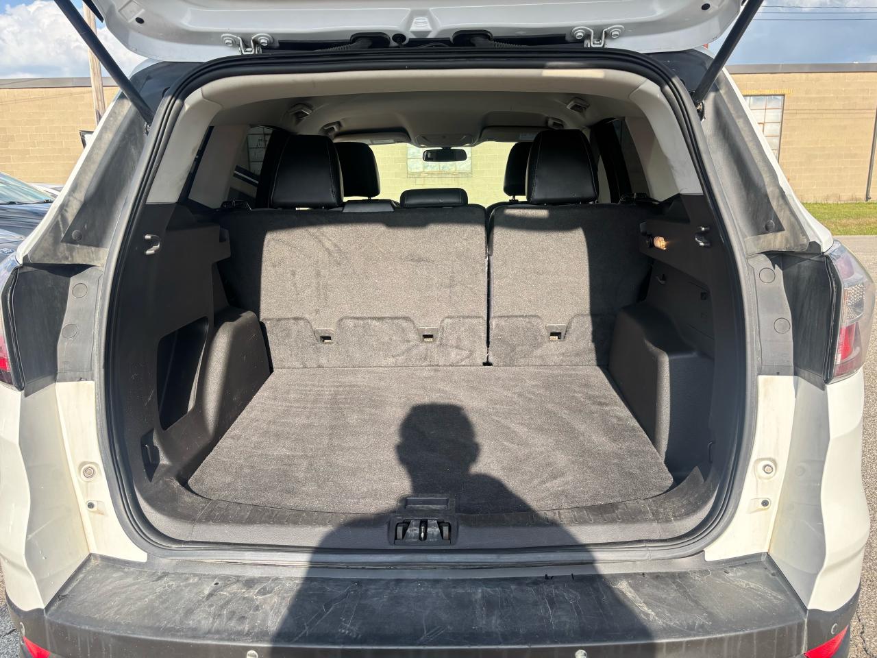 2017 Ford Escape SE - Photo #12