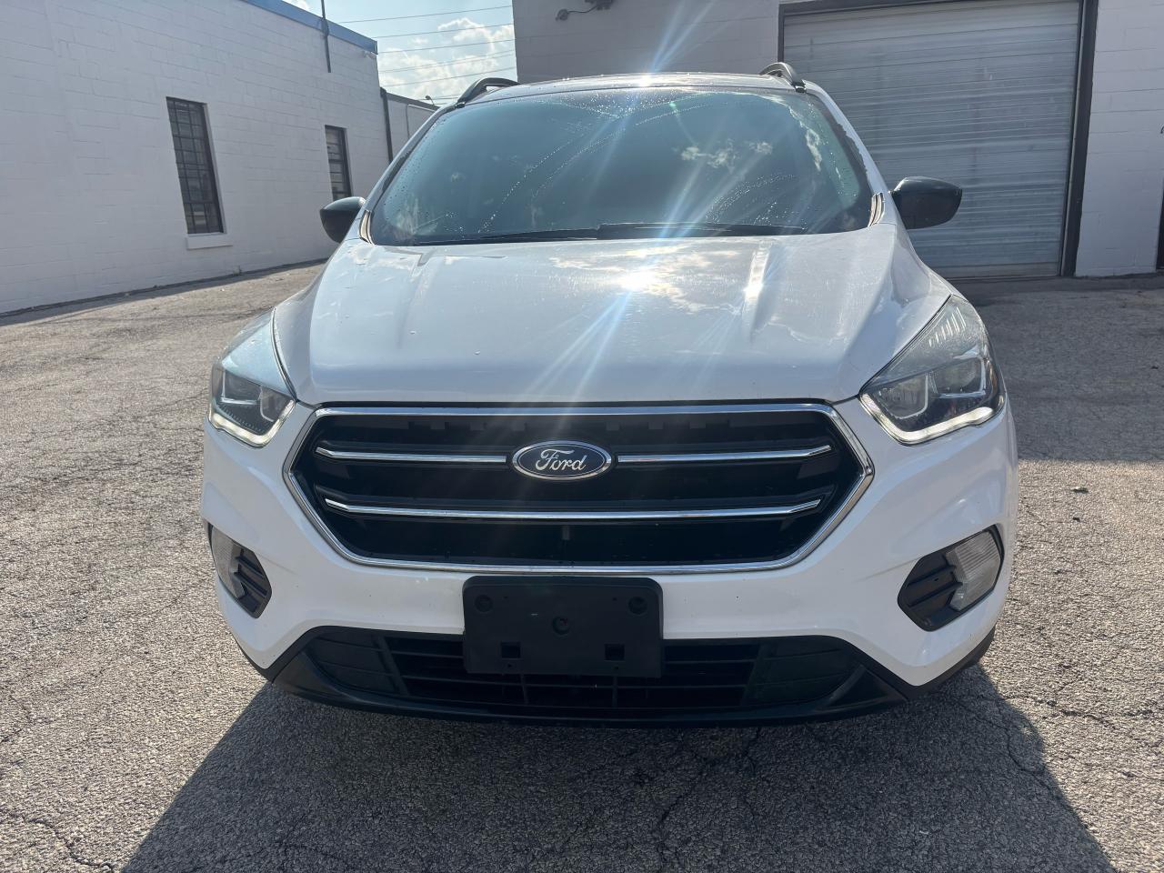 2017 Ford Escape SE - Photo #6