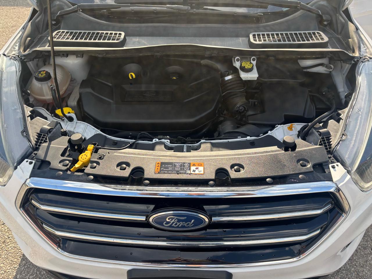 2017 Ford Escape SE - Photo #9