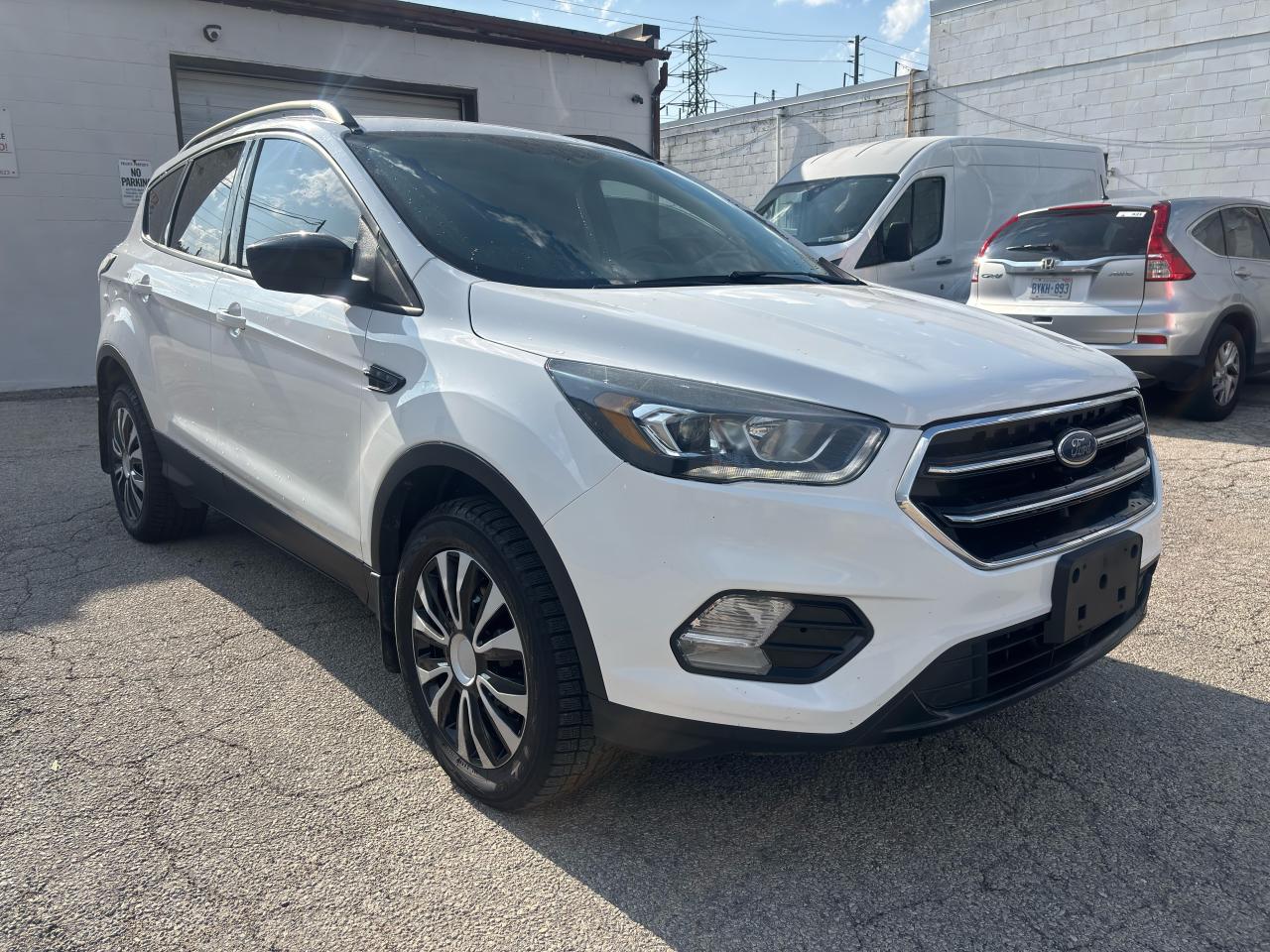 Used 2017 Ford Escape SE for sale in Toronto, ON