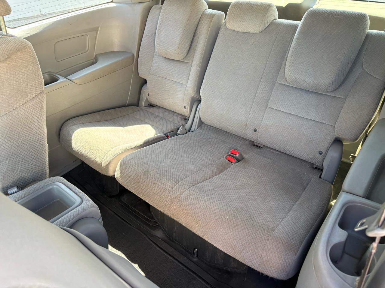 2016 Honda Odyssey EX - Photo #7