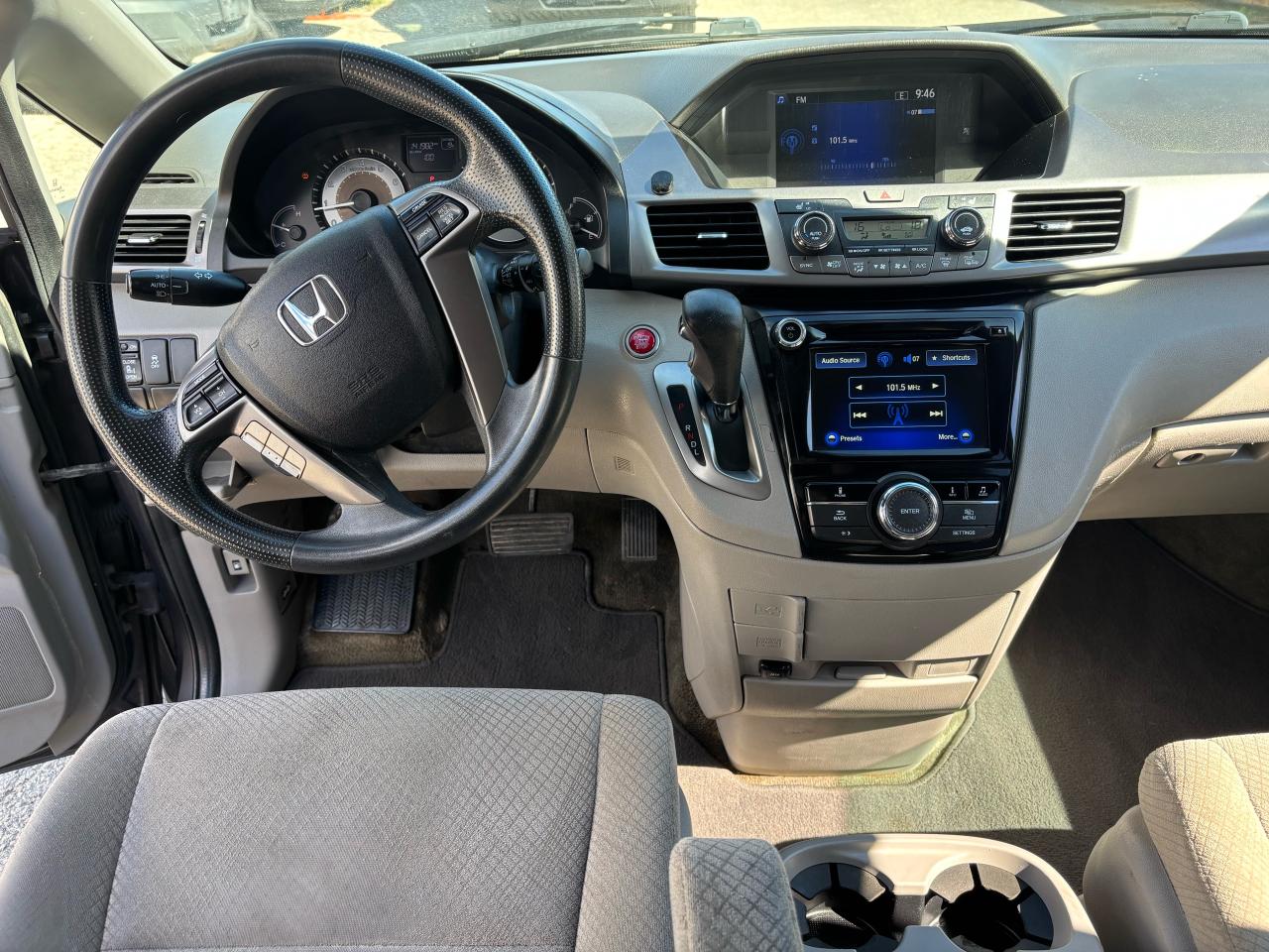 2016 Honda Odyssey EX - Photo #9