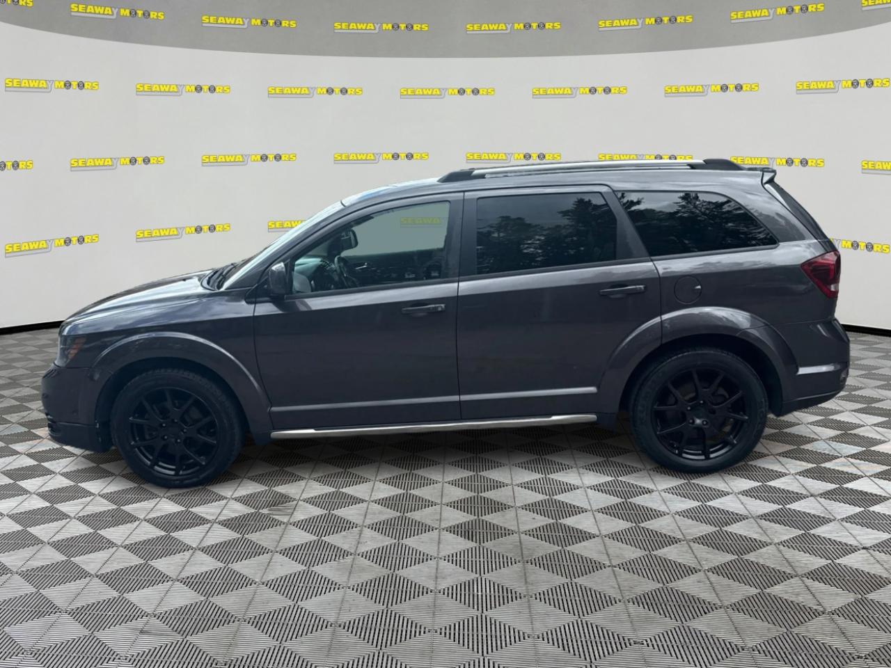 2017 Dodge Journey Crossroad (BUX,US,Can), Limited (M) - Photo #6