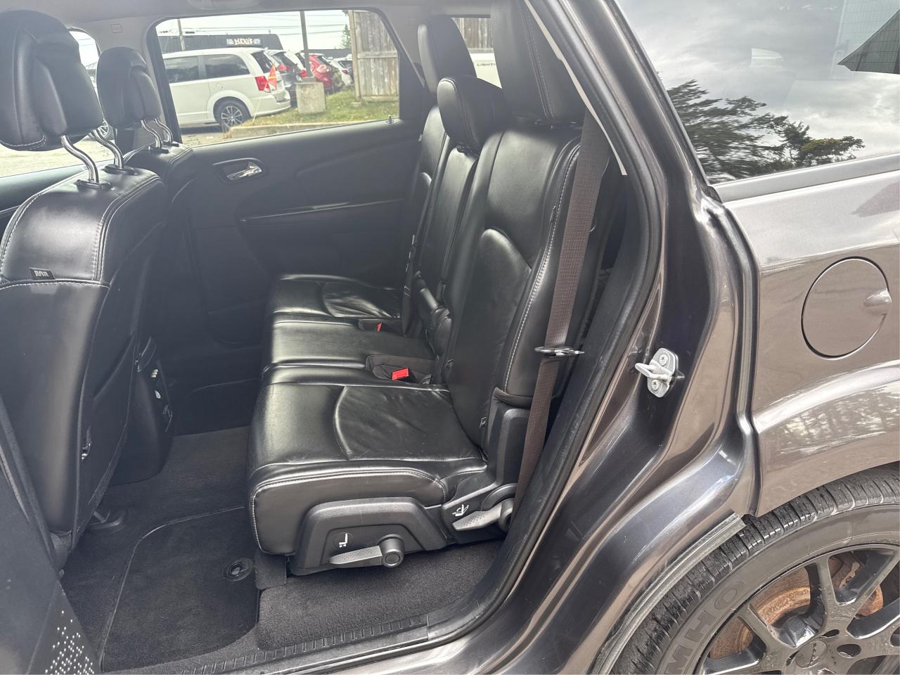 2017 Dodge Journey Crossroad (BUX,US,Can), Limited (M) - Photo #10