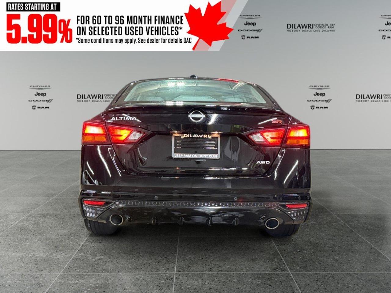 2023 Nissan Altima SR AWD Photo