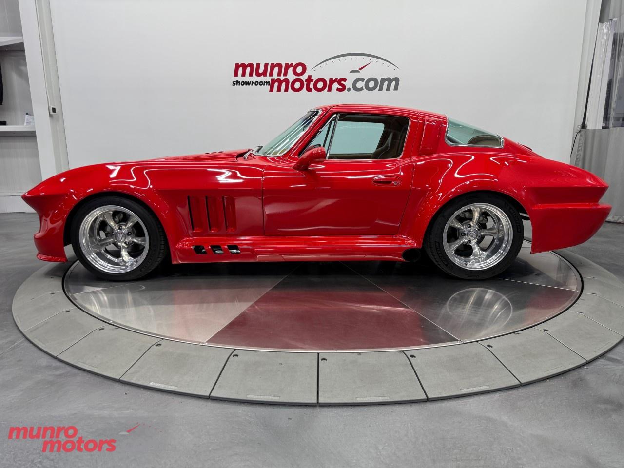 1966 Chevrolet Corvette  Photo3