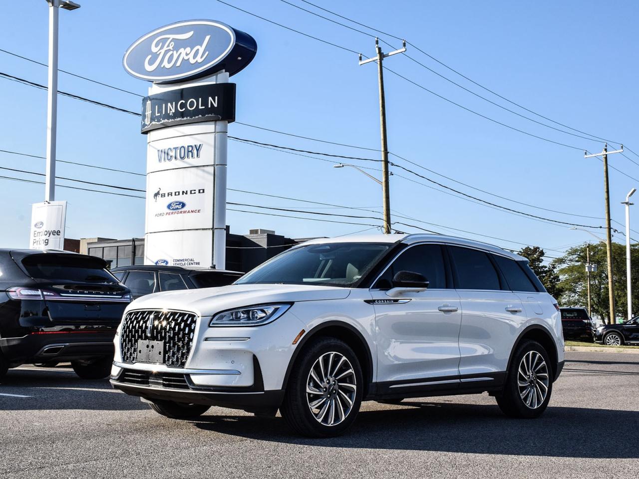 Used 2023 Lincoln Corsair Reserve Heated and Cooled Seats | 360 Camera | for sale in Chatham, ON