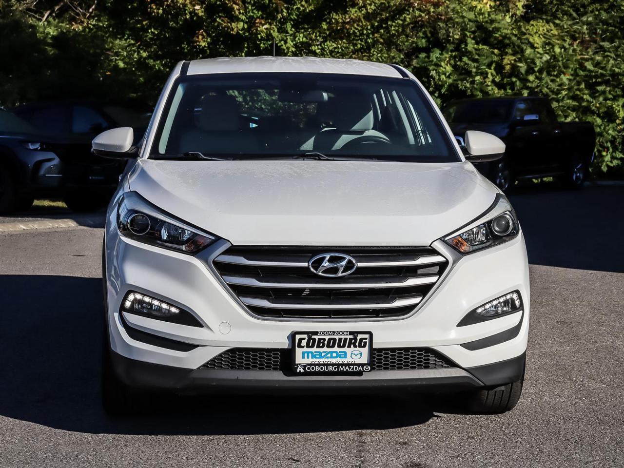 2017 Hyundai Tucson SE Photo2