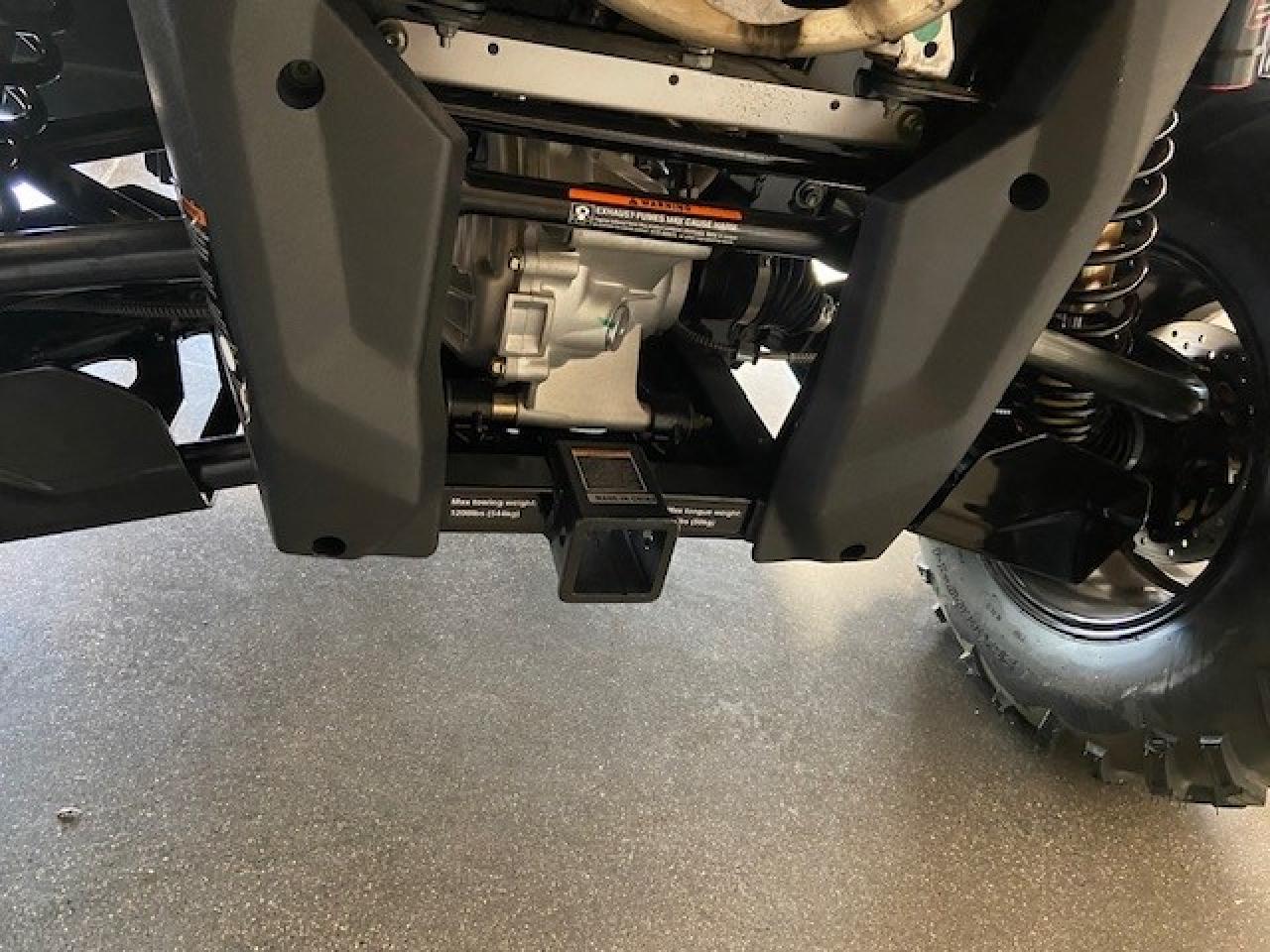 2025 Cub Cadet CHALLENGER 750 MX750 Photo