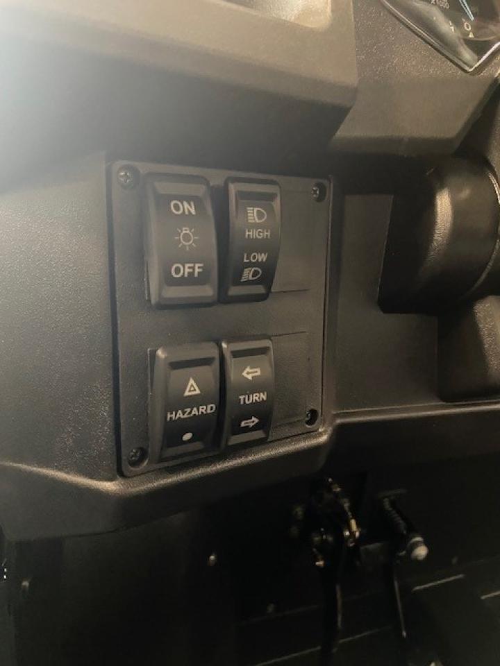 2024 Cub Cadet Challenger 550 M550 Photo