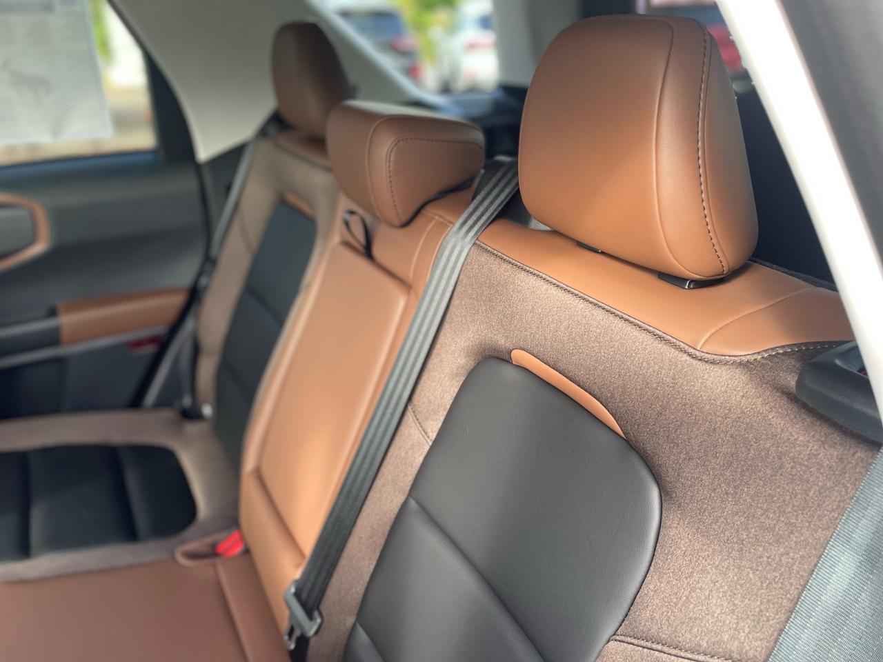 2025 Ford Bronco Sport Outer Banks Photo5