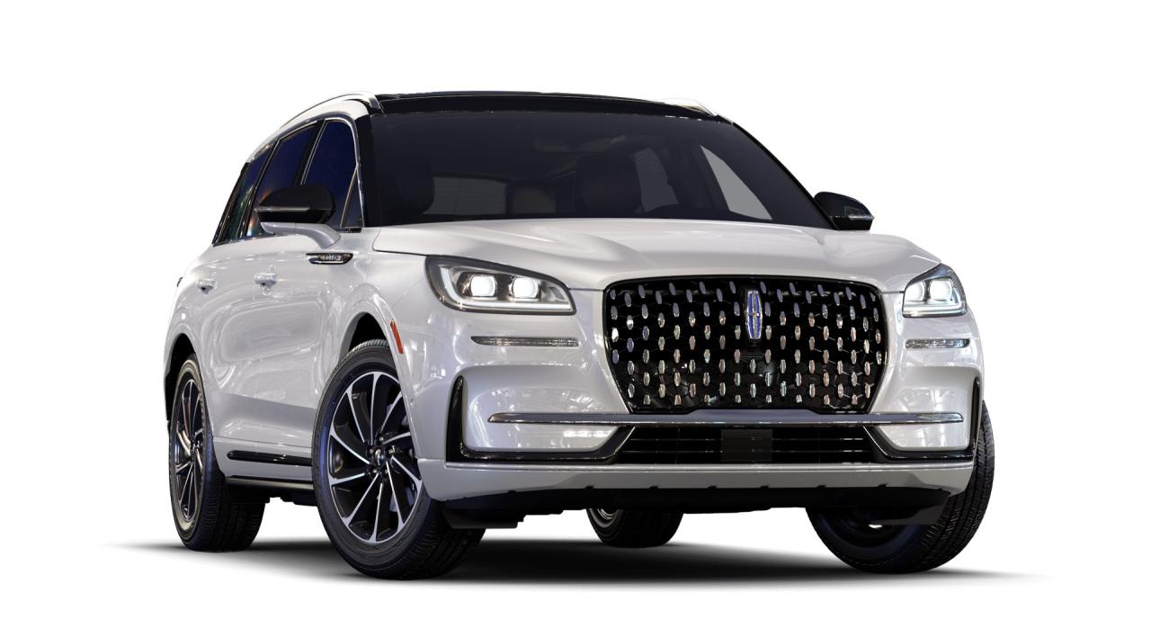 2023 Lincoln Corsair Grand Touring AWD Photo