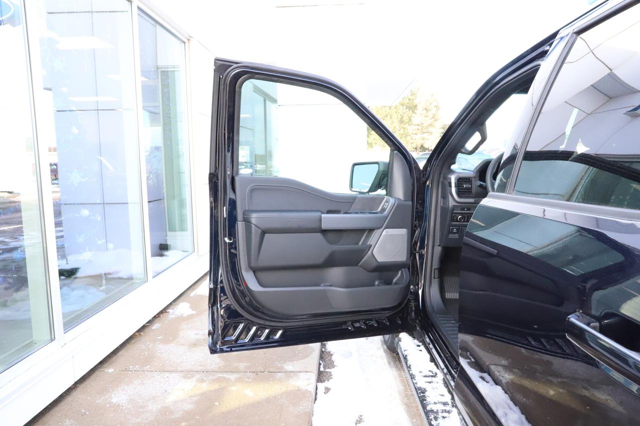 2025 Ford F-150 XLT 4WD SuperCrew 5.5' Box Photo