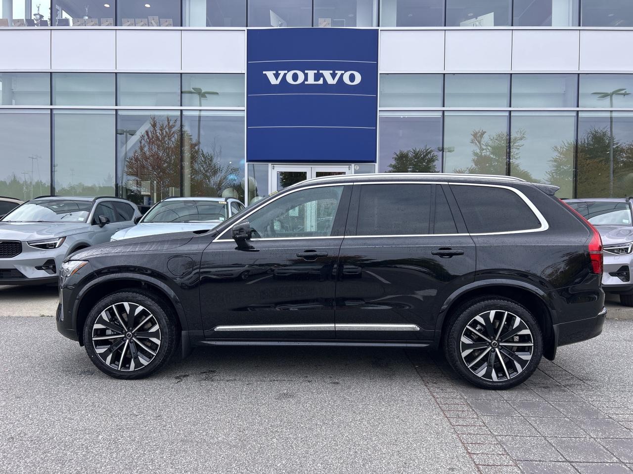 Price includes freight & PDI, documentation fee ($695), A/C levy ($100), and tire levy (up to $32.50). If applicable, dealer-installed accessories may be included. Finance/lease placement fee ($695), bank lease fee ($350), and taxes are extra. Incentives and rebates are applied before or after taxes, as per terms. DL#30601