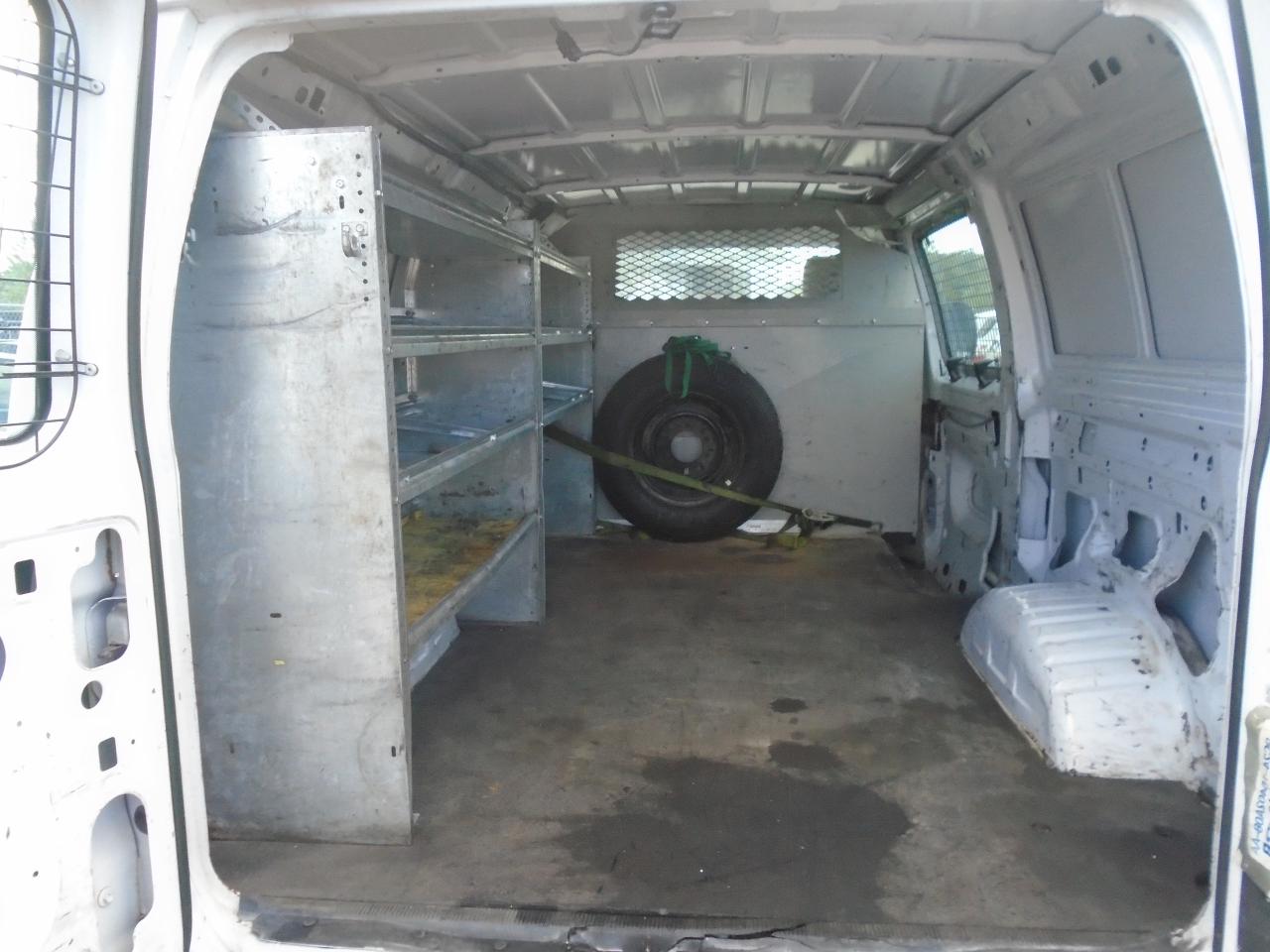 2014 Ford Econoline E-150 Commercial - Photo #17