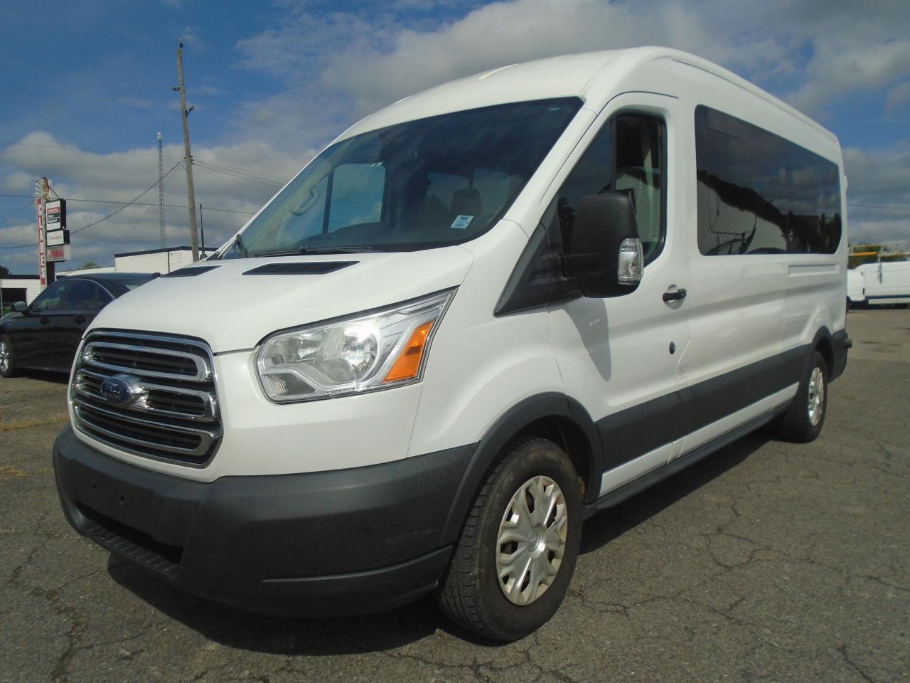 Used 2017 Ford Transit T-350 148  Med Roof XL Sliding RH Dr 11 PASS for sale in Fenwick, ON