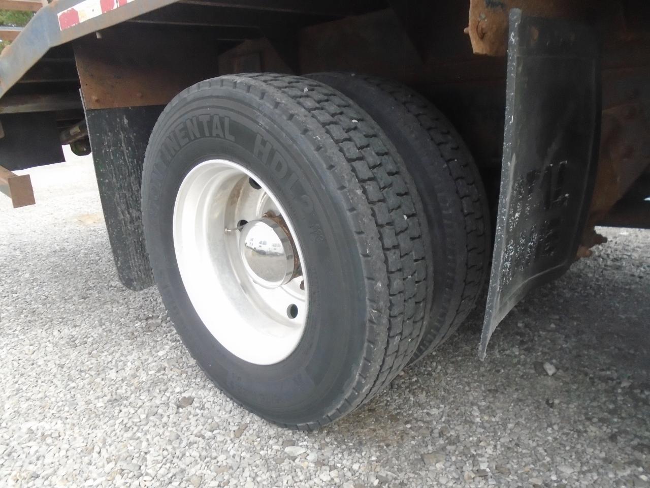 2006 Freightliner M2 Flat bed - Photo #35