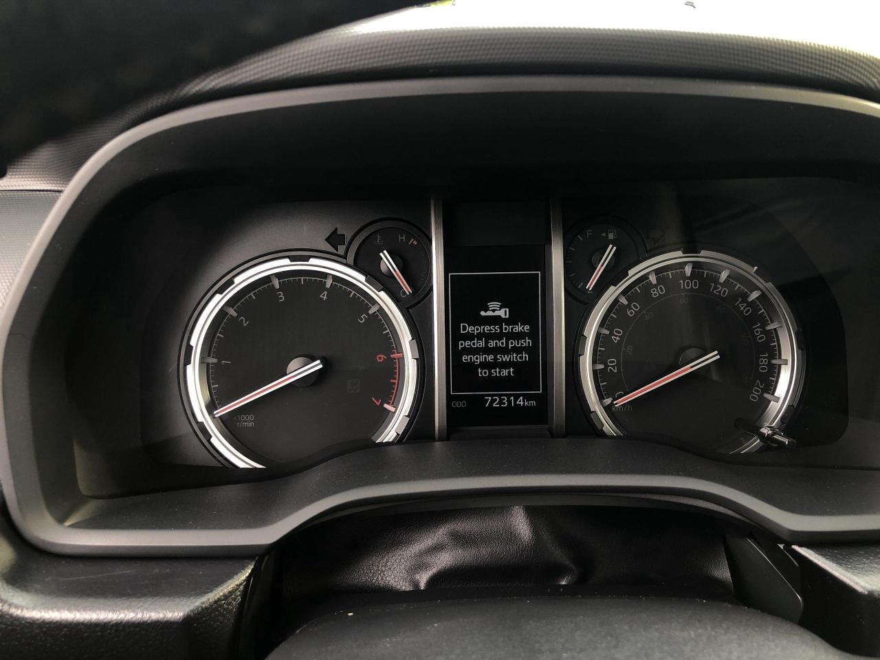 2022 Toyota 4Runner 7 PASSENGER, LEATHER, ROOF, JBL, NAVI, HTD & VENTE Photo