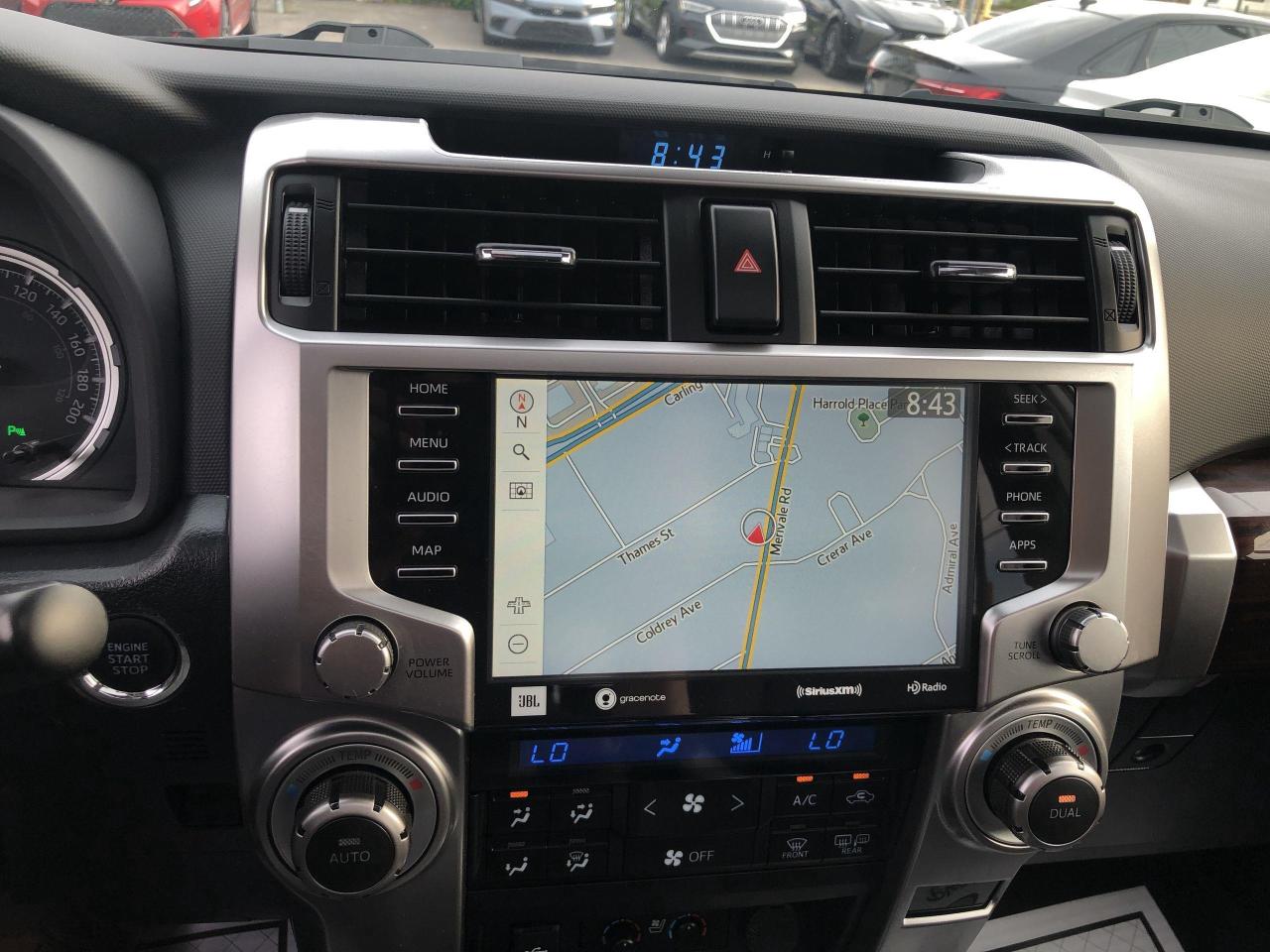 2022 Toyota 4Runner 7 PASSENGER, LEATHER, ROOF, JBL, NAVI, HTD & VENTE Photo