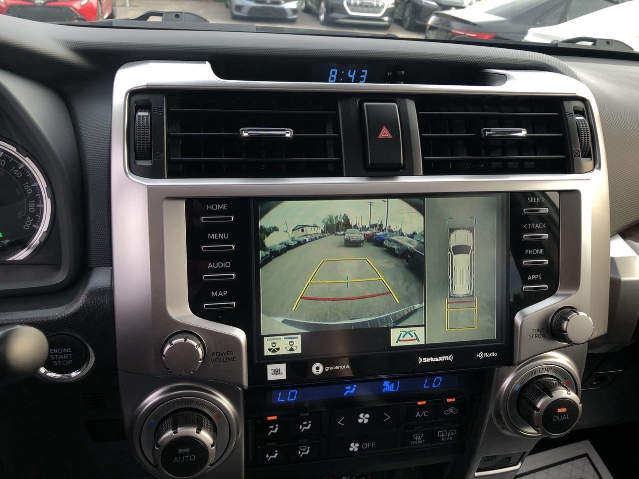 2022 Toyota 4Runner 7 PASSENGER, LEATHER, ROOF, JBL, NAVI, HTD & VENTE Photo