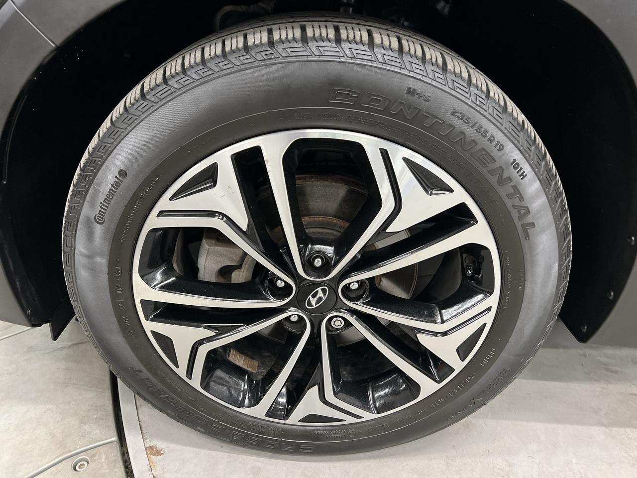 2020 Hyundai Santa Fe ULTIMATE AWD| 235HP 2.0L TURBO| LEATHER| PANO ROOF Photo