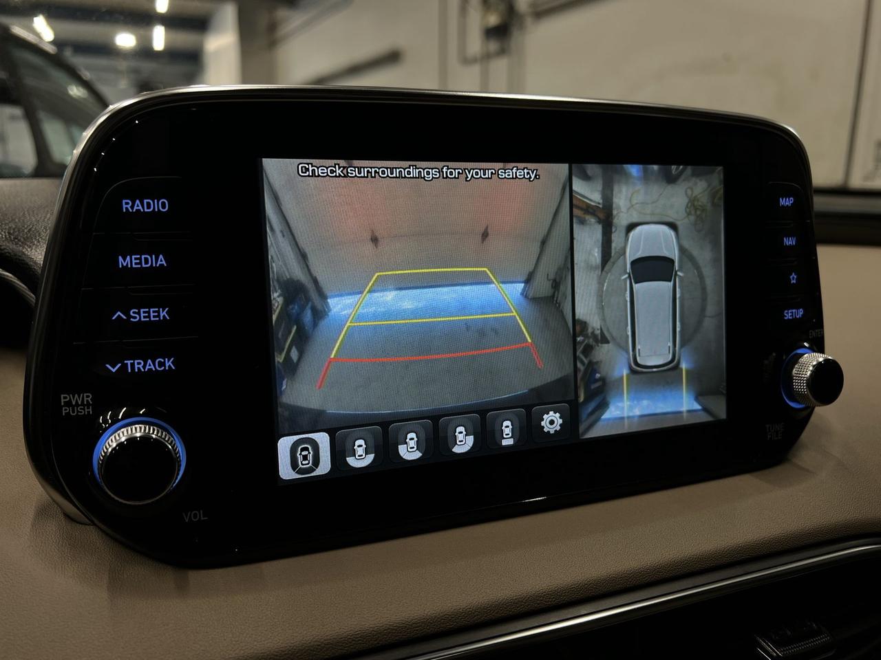 2020 Hyundai Santa Fe ULTIMATE AWD| 235HP 2.0L TURBO| LEATHER| PANO ROOF Photo
