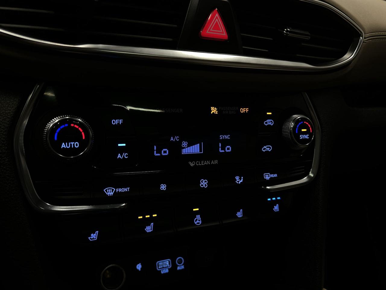 2020 Hyundai Santa Fe ULTIMATE AWD| 235HP 2.0L TURBO| LEATHER| PANO ROOF Photo