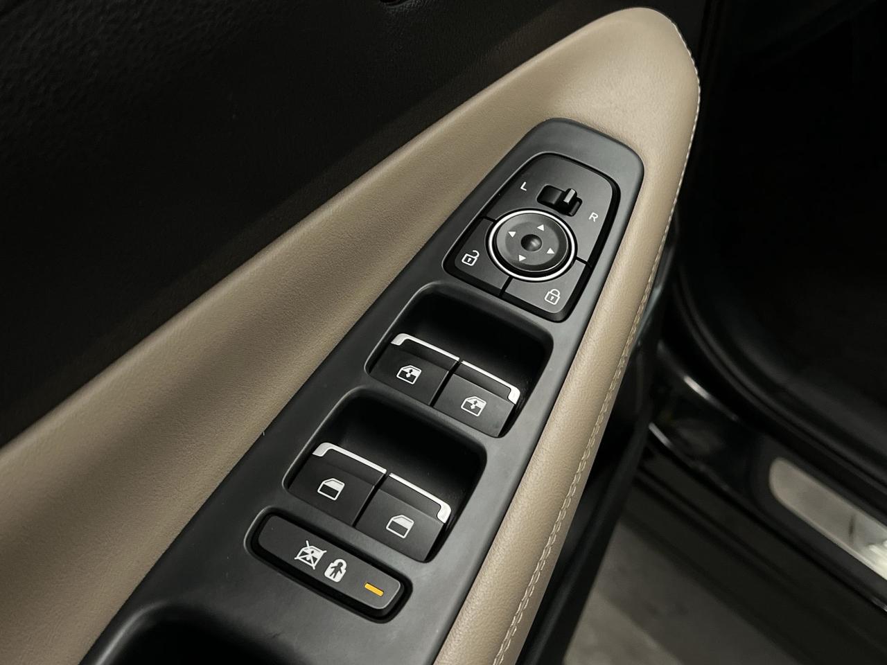2020 Hyundai Santa Fe ULTIMATE AWD| 235HP 2.0L TURBO| LEATHER| PANO ROOF Photo