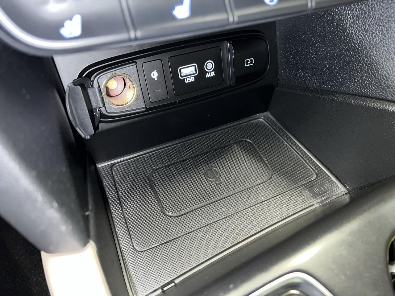 2020 Hyundai Santa Fe ULTIMATE AWD| 235HP 2.0L TURBO| LEATHER| PANO ROOF Photo