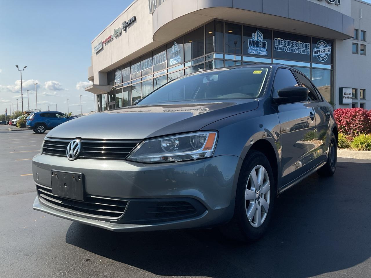 Used 2013 Volkswagen Jetta TRENDLINE PLUS for sale in Windsor, ON