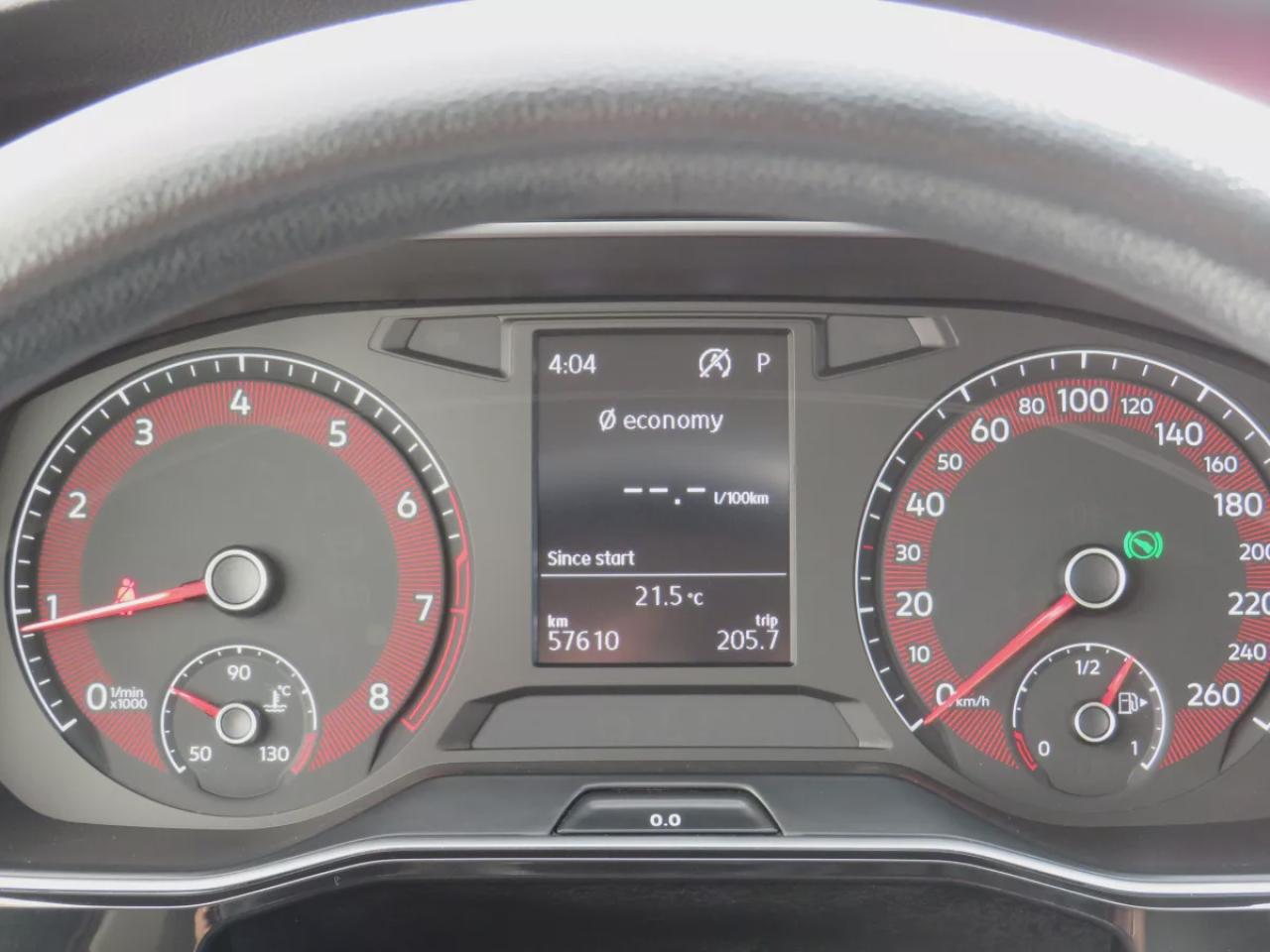 2020 Volkswagen Jetta Comfortline (**CLEAN TITLE/NO ACCIDENTS!!**SAFETY/CERTIFIED!!**ALLOY RIMS**HEATED SEATS**REVERSE CAMERA**DIGITAL TOUCHSCREEN**ECO MODE**CUSTOM JETTA RUBBER FLOOR MATS**CRUISE CONTROL**BLUETOOTH**) Photo