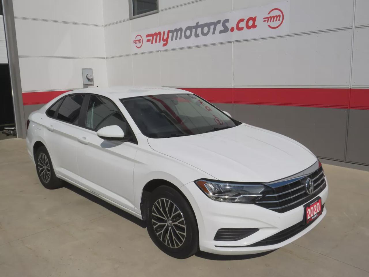 2020 Volkswagen Jetta Comfortline  | Clean Title | No Accidents | Safety Certified | Alloy Rims | Heated Seats | Reverse Camera | Digital Touchscreen | Eco Mode | Custom Jetta Rubber Floor Mats | Cruise Control | Bluetooth Photo